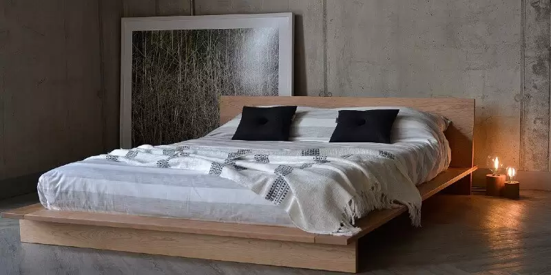 Oregon bed frame