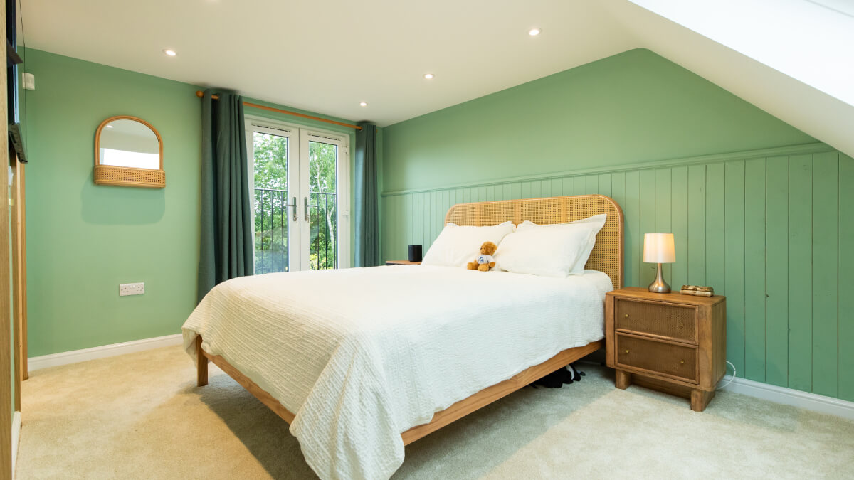 Green bedroom